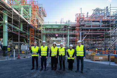 Visita diputación PETRONOR