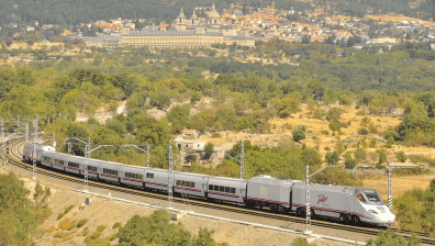 Photo of a Talgo train.